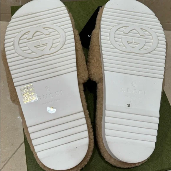 Gucci GG logo Merino Fur Slides Size 37 - Picture 4 of 7
